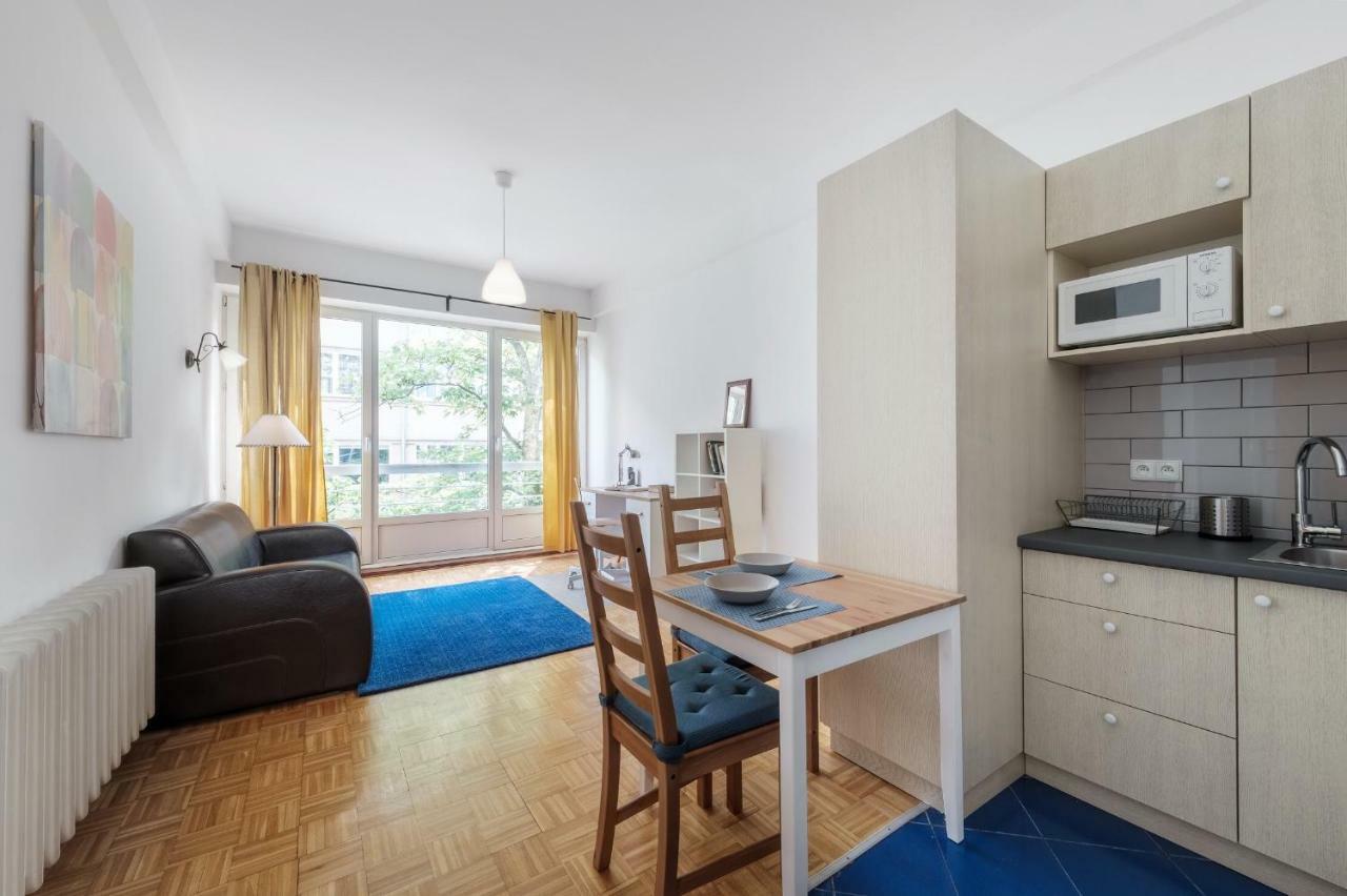 Friends Avenue Apartment Warszawa Exteriör bild